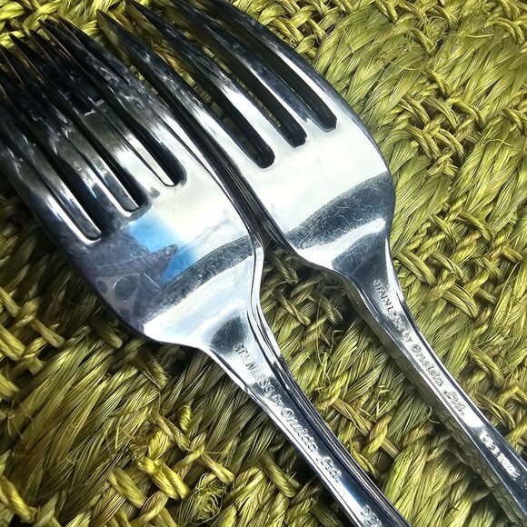 Oneida Strathmore Dinner Forks 7" stainless scrolls classic romantic timeless el - Picture 5 of 8